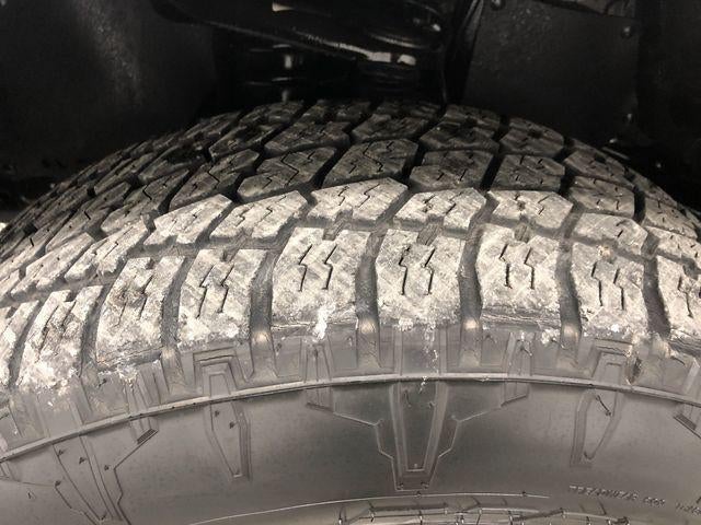 2020 Toyota TUNDRA 4X4 SR5