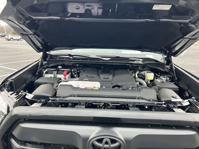 2025 Toyota TUNDRA 4X4 SR5
