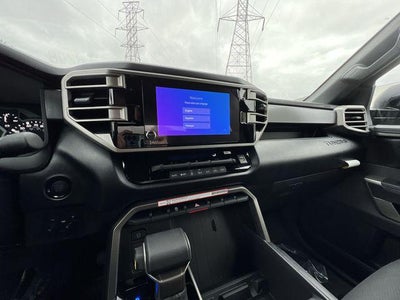 2025 Toyota TUNDRA 4X4 SR5