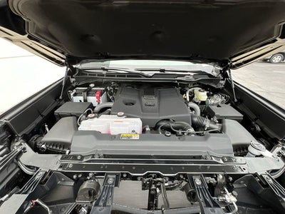 2024 Toyota TUNDRA 4X4 SR5