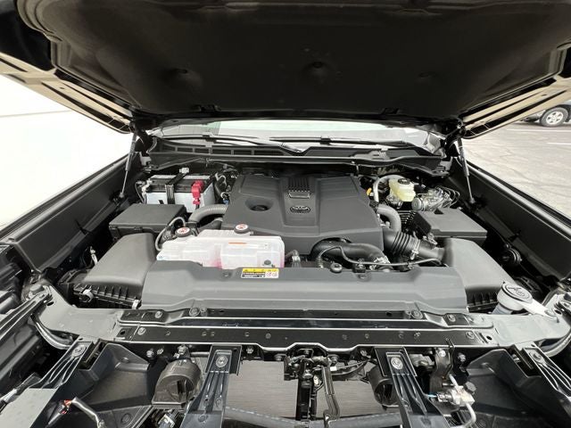 2024 Toyota TUNDRA 4X4 SR5