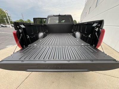 2024 Toyota TUNDRA 4X4 SR5