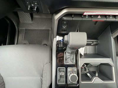 2024 Toyota TUNDRA 4X4 SR5