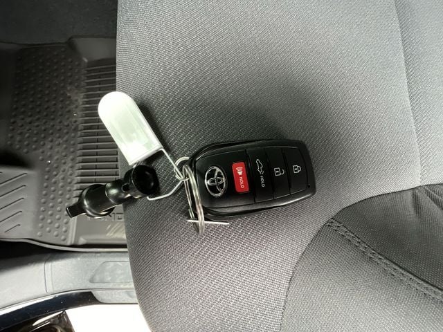 2024 Toyota TUNDRA 4X4 SR5