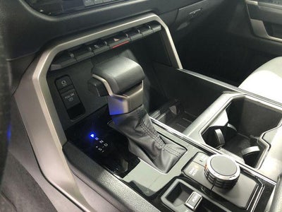 2024 Toyota TUNDRA 4X4 SR5