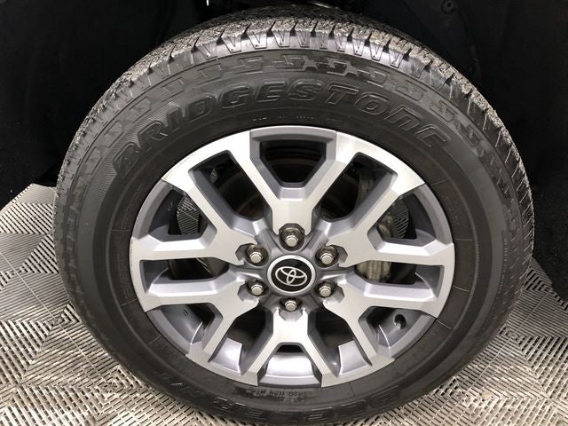 2022 Toyota TUNDRA 4X4 1794