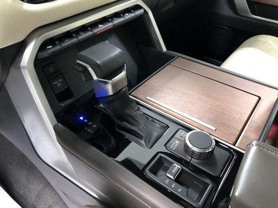 2022 Toyota TUNDRA 4X4 1794