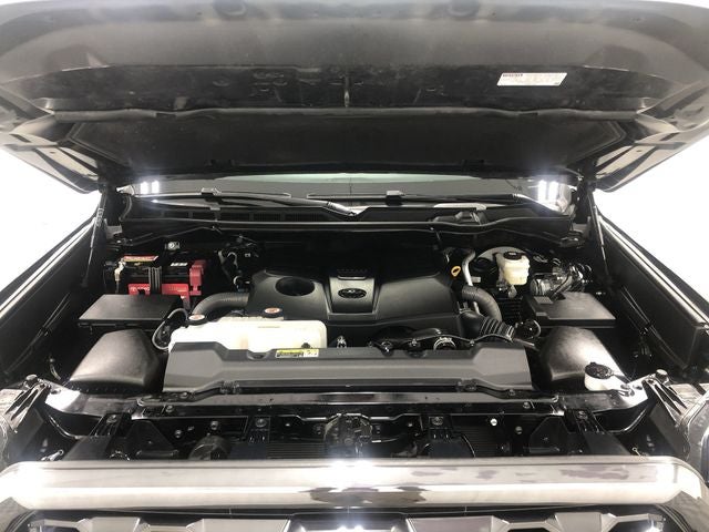 2023 Toyota TUNDRA 4X4 Platinum