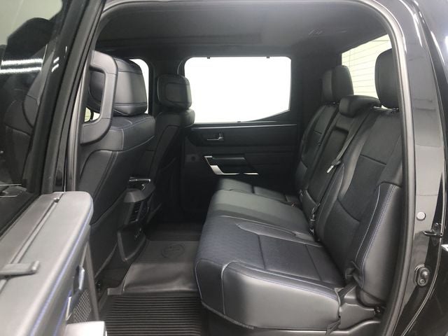 2023 Toyota TUNDRA 4X4 Platinum