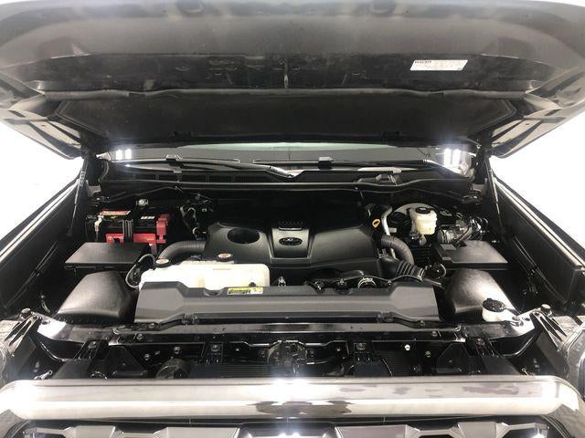 2023 Toyota TUNDRA 4X4 Platinum