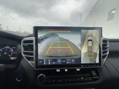 2024 Toyota Tundra i-FORCE MAX Platinum
