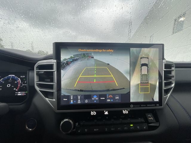 2024 Toyota Tundra i-FORCE MAX Platinum