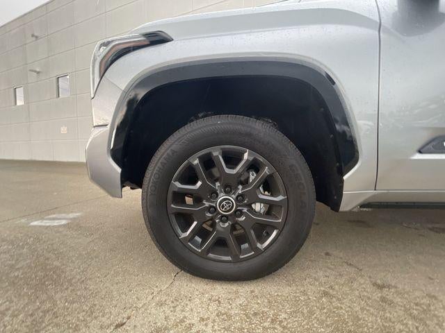 2024 Toyota Tundra i-FORCE MAX Platinum