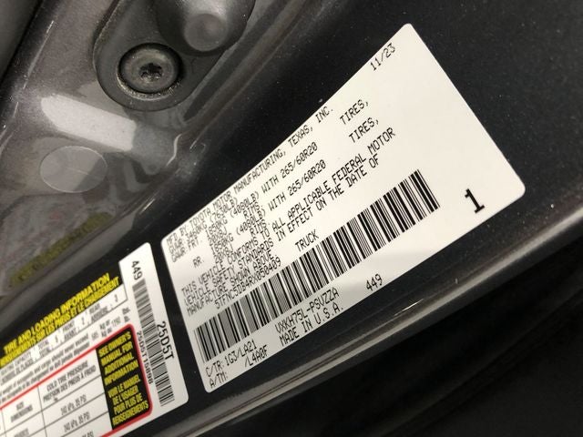 2024 Toyota TUNDRA HV 4X4 Platinum