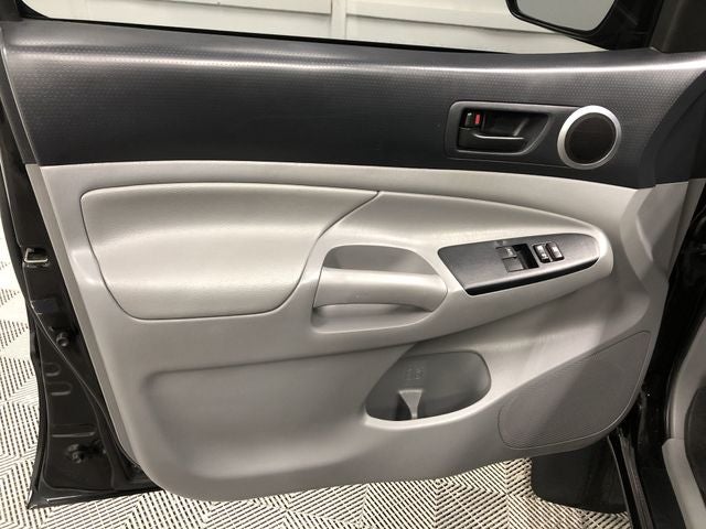 2015 Toyota TACOMA 4X4 Base V6