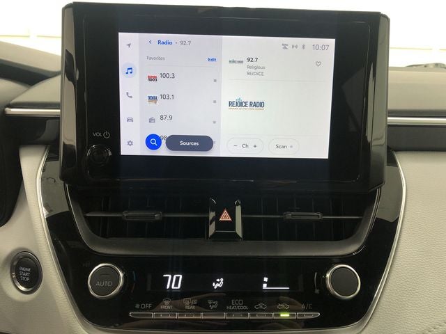 2024 Toyota COROLLA SE