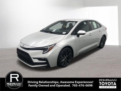 2024 Toyota COROLLA SE