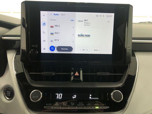 2024 Toyota COROLLA SE