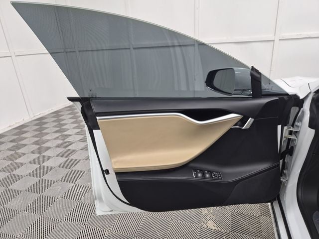 2017 Tesla Model S 90D