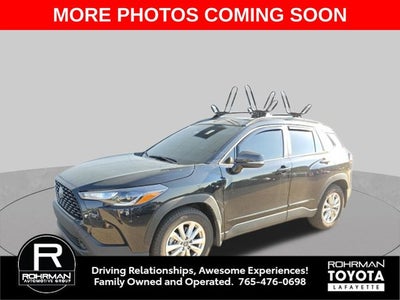2024 Toyota Corolla Cross LE