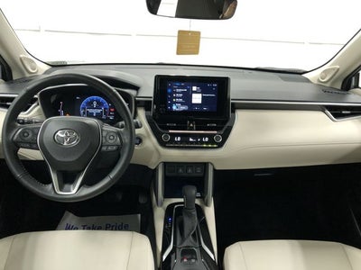 2023 Toyota Corolla Cross XLE