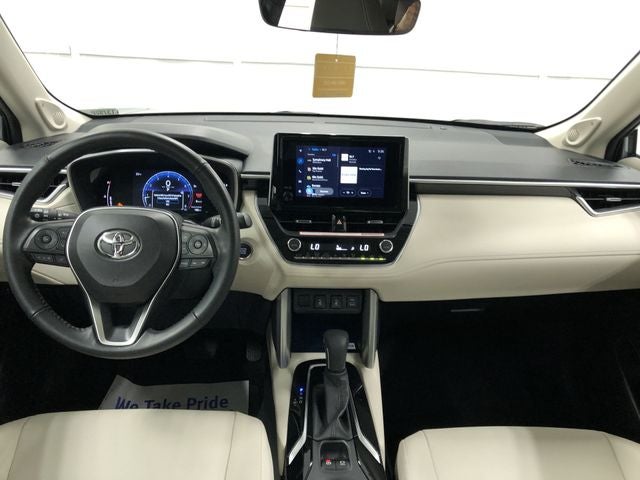 2023 Toyota Corolla Cross XLE