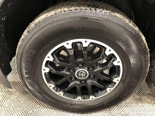 2023 Toyota SEQUOIA 4WD Limited