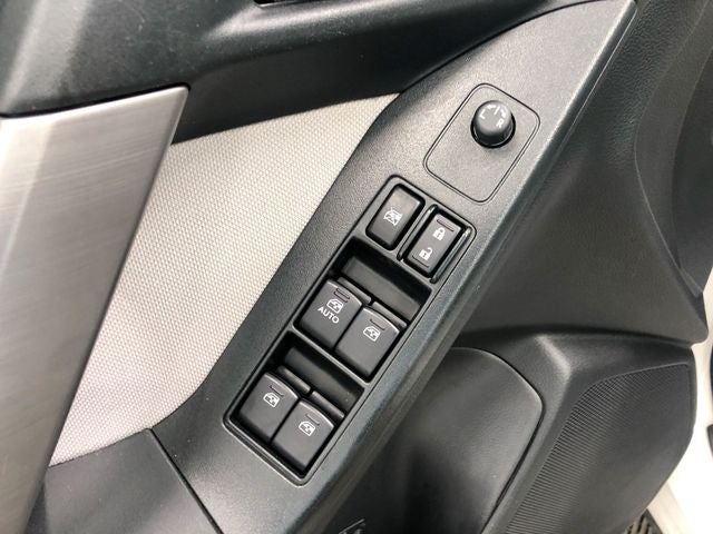 2016 Subaru Forester 2.5i
