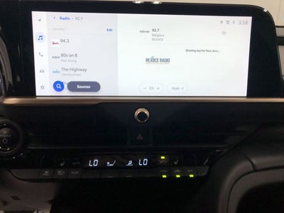 2024 Toyota CROWN XLE