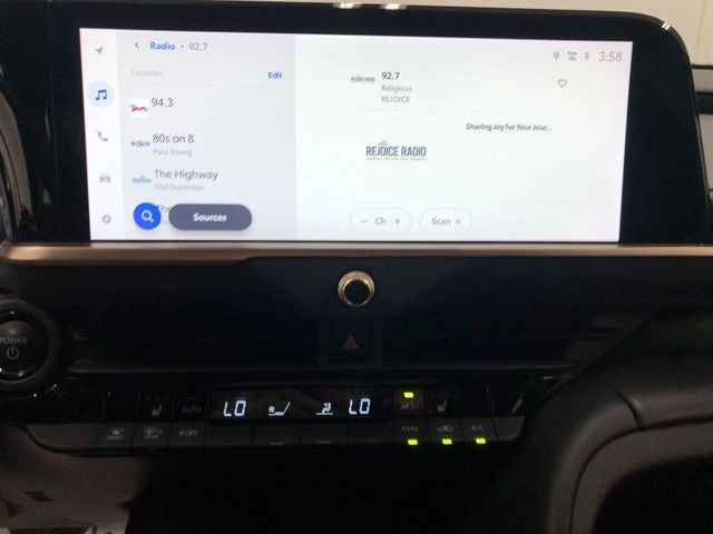 2024 Toyota CROWN XLE