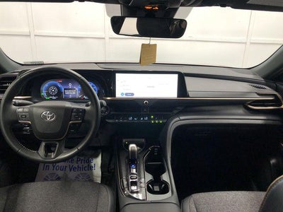 2024 Toyota CROWN XLE