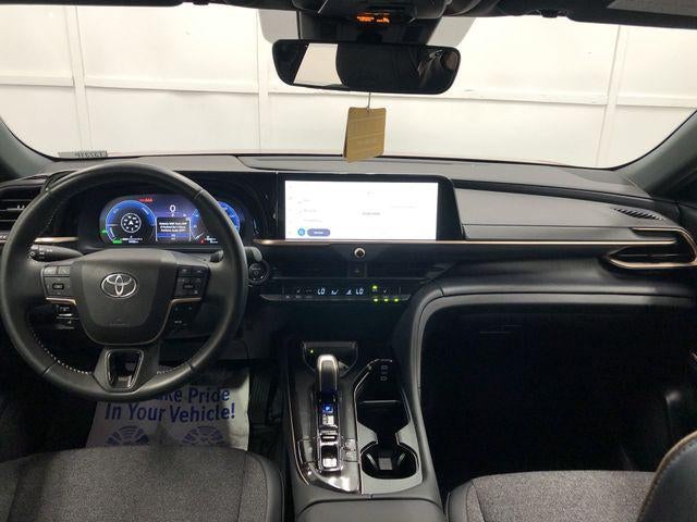 2024 Toyota CROWN XLE