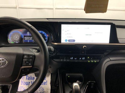 2024 Toyota CROWN XLE