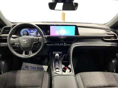 2024 Toyota CROWN XLE