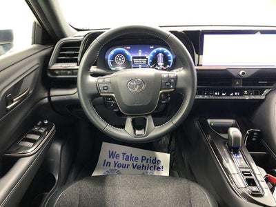 2024 Toyota CROWN XLE