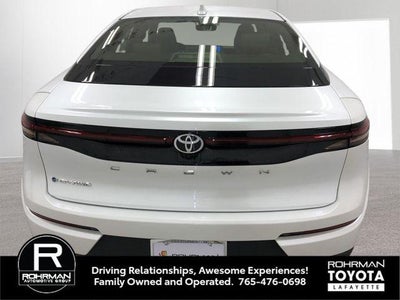 2024 Toyota CROWN XLE