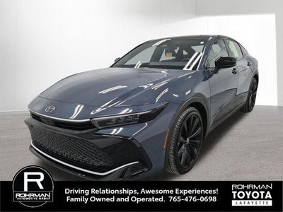 2025 Toyota CROWN Nightshade