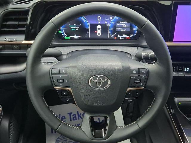 2025 Toyota CROWN Nightshade