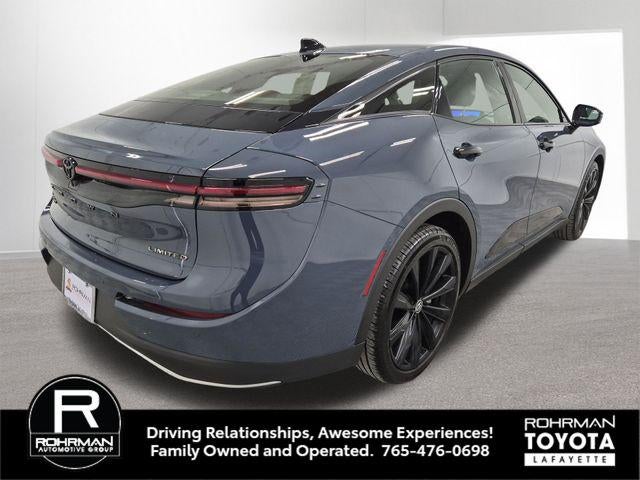 2025 Toyota CROWN Nightshade