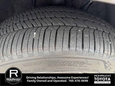 2025 Toyota CROWN SIGNIA Limited