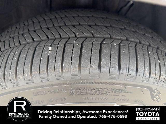 2025 Toyota CROWN SIGNIA Limited