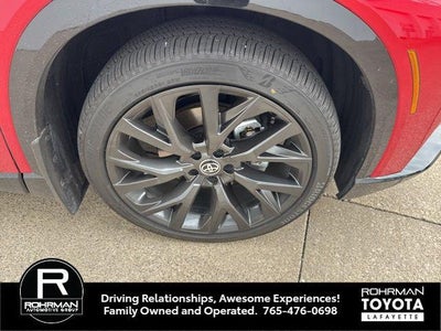 2025 Toyota CROWN SIGNIA Limited