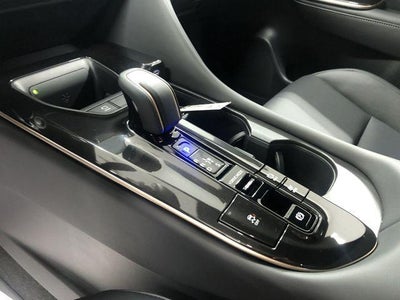 2025 Toyota CROWN SIGNIA Limited