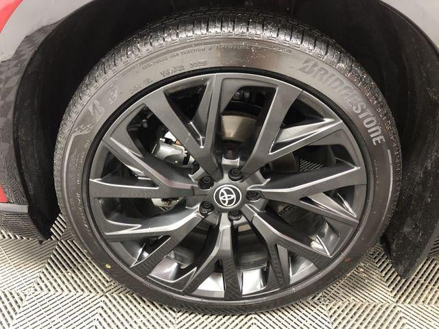 2025 Toyota CROWN SIGNIA Limited