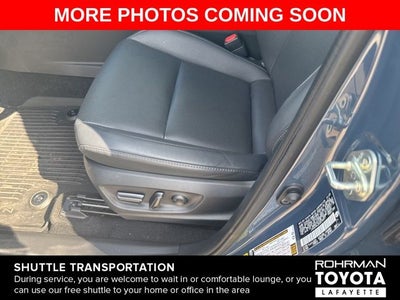 2025 Toyota CROWN SIGNIA XLE