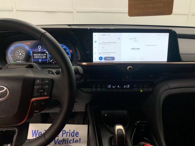 2025 Toyota Toyota Crown Signia Limited