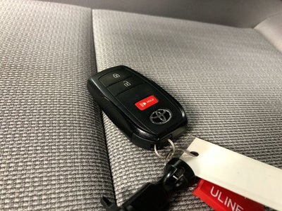 2023 Toyota Prius LE