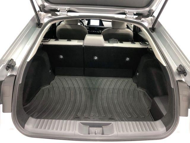 2023 Toyota Prius LE