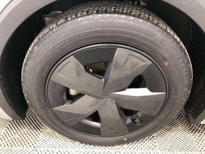 2023 Toyota Prius LE
