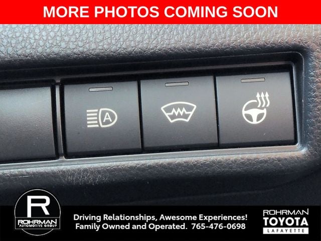 2024 Toyota Prius Prime SE